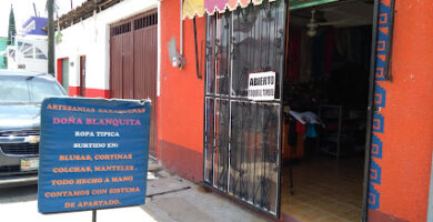 Artesanias Oaxaqueñas "Doña Blanquita" Ropa Tipica