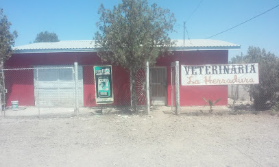 VETERINARIA LA HERRADURA